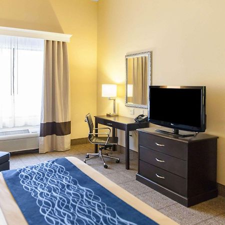 Comfort Inn Near Quantico Main Gate North Dumfries Bagian luar foto