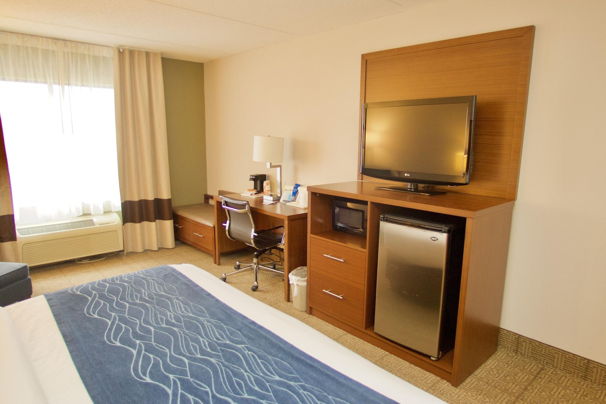 Comfort Inn Near Quantico Main Gate North Dumfries Bagian luar foto