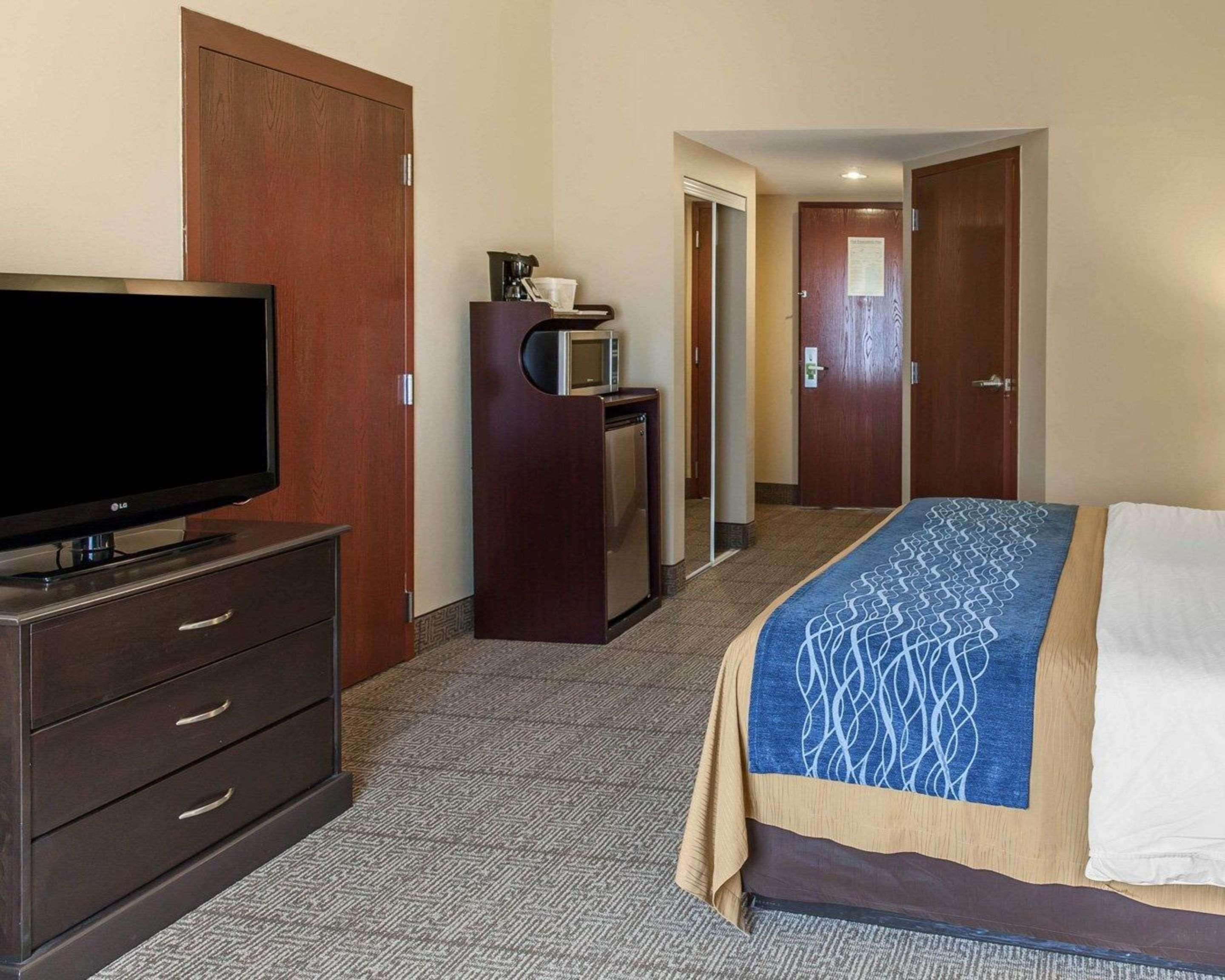 Comfort Inn Near Quantico Main Gate North Dumfries Bagian luar foto