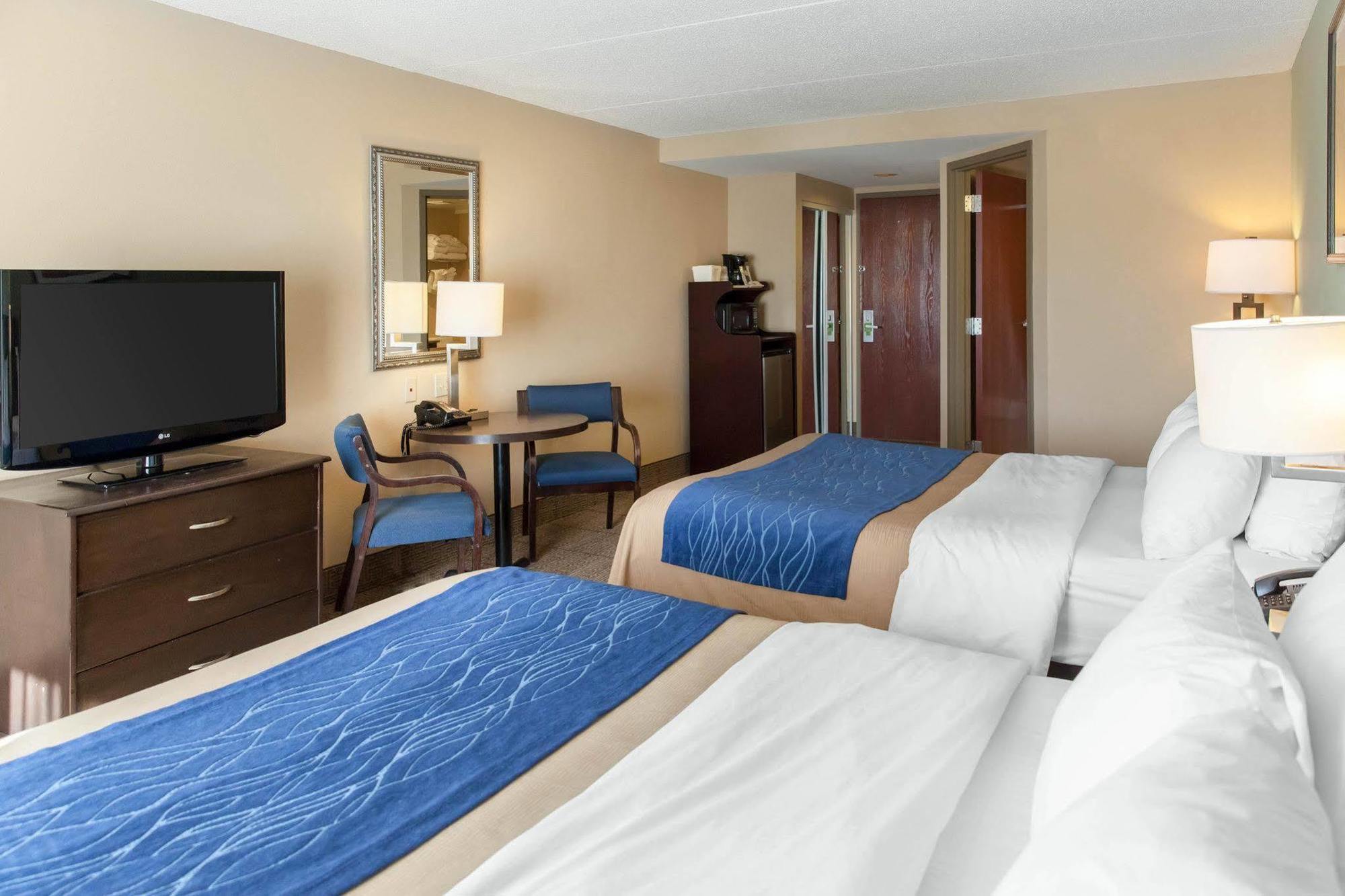 Comfort Inn Near Quantico Main Gate North Dumfries Bagian luar foto